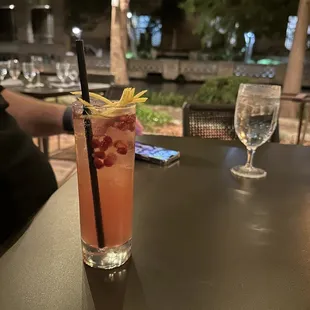 Gin drink