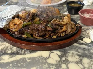El Poko Loko Mexican Cafe