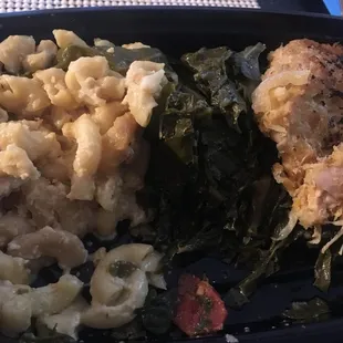 &quot;Crab cake&quot; made from jackfruit, kale and Mac n cheese. Delicious!