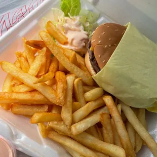 Bacon cheeseburger combo