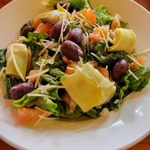 Greek salad, all fresh and lovely!