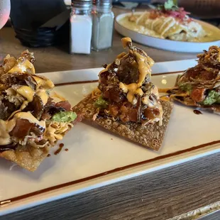 Poké nachos