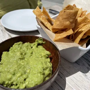 Guacamole antojito (appetizer)