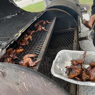 Also serving chicken