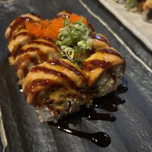 Salmon roll