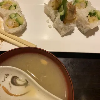 *Shrimp Tempura Roll