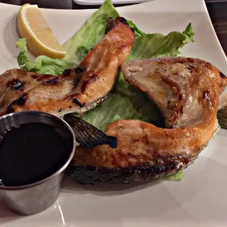 Salmon Collar