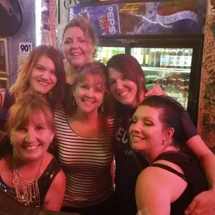 Bartenders at the Zoo ! Come visit and have a cocktail !