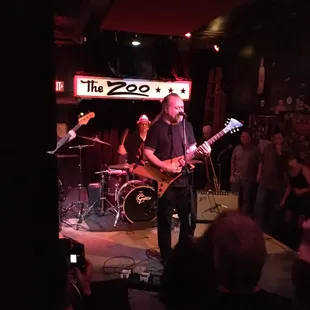 Tinsley Ellis at The Zoo!