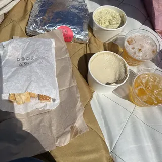 4 Barbari oast