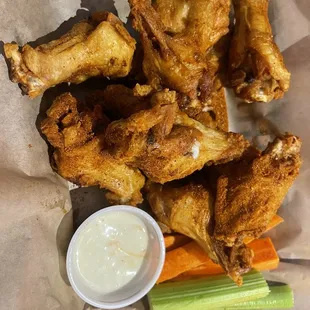 Dozen Chicken Wings