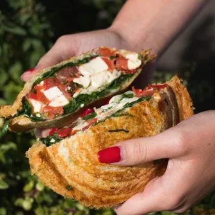 #45: Fresh Mozzarella, tomatoes, fresh spinach, roasted red peppers and fresh basil, Zookz honey balsamic vinaigrette
