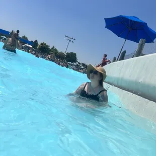 Bestie in the wave pool