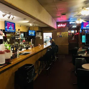 sushi and sashimi, interior