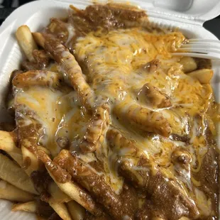 Chilli cheese fries
