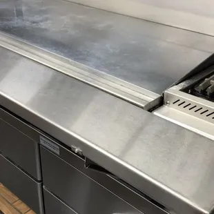 the stainless steel countertop