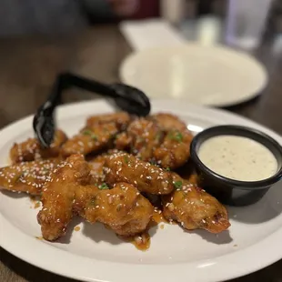 Zorba&apos;s wings