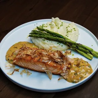 Roasted Salmon