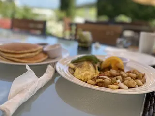Farmhouse Grill