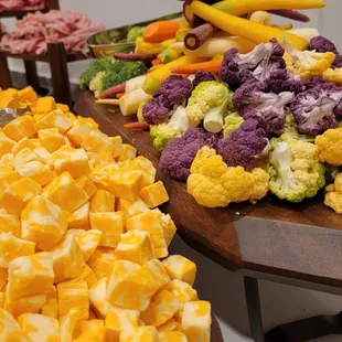 Banquet veggie and cheese spread