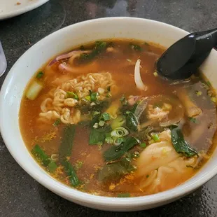 Seafood ramen