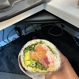 Poke Sushi Burrito
