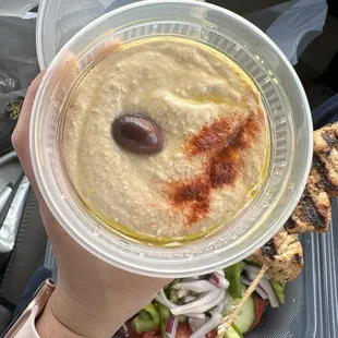 Hummus, perfect for my garlic lovers!