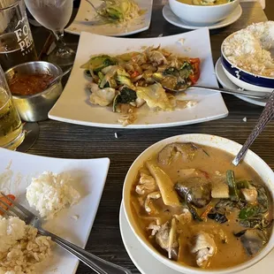 Yellow Curry is closest, Drunken Noodles are in the middle