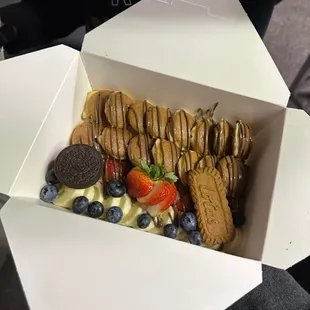 Mini pancakes and Oreos