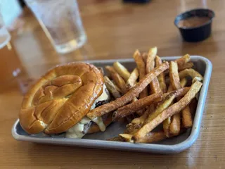 Iron Tree & Funky Town Brewery