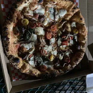 Anchovy pizza was amazing! They are super nice too!