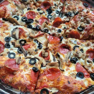 Super Special Large Pizza