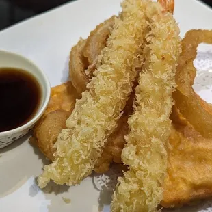 Shrimp and veggie tempura