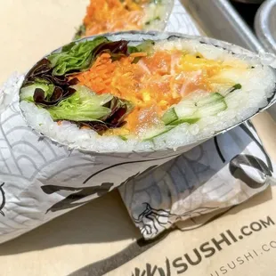 Atlantic Sushi Burrito |Instagram @restaurant_aholic