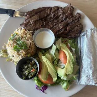 CARNE ASADA CON CHIMCHURRI W CHAUFA RICE