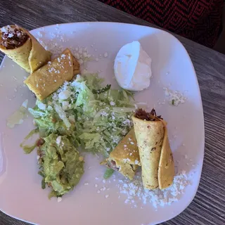 Taquitos Plate