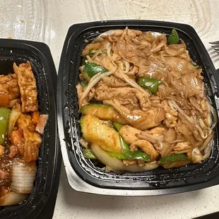 Tahu XO Sauce with Tofu  (left) Drunken Noodles with Chicken (right)