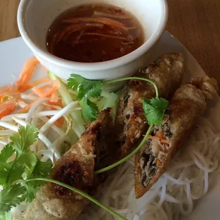 2 Vietnamese Egg Rolls