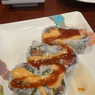 Spicy Salmon Roll