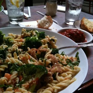 pasta dish, food, pasta