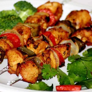 skewers of chicken and vegetables