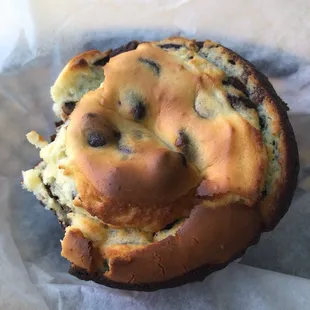 The Black Bottom Muffin