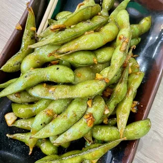 Spicy Garlic Edamame