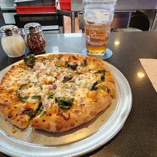 Margarita pizza with red onion and a good cold IPA