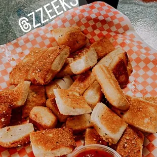 Yummy, buttery breadstick bites and an icy cold Pepsi.