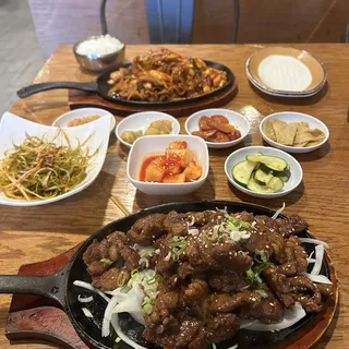 C7. Spicy Grilled Squid & Pork Shoulder
